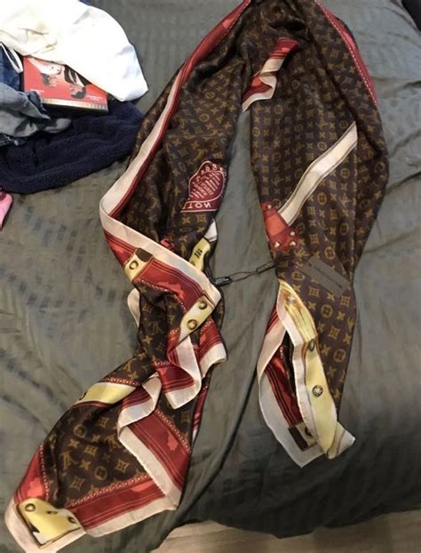 authentic louis vuitton scarves sale|louis vuitton scarves outlet.